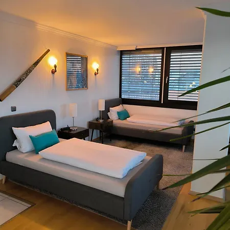 Apartment Apartment: Two-bedroom Comfort With Dual Balconies Leverkusen